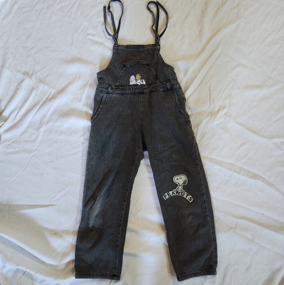 Zara Other - Zara Girls Peanuts Snoopy Woodstock Black Denim Overalls Size 9/10